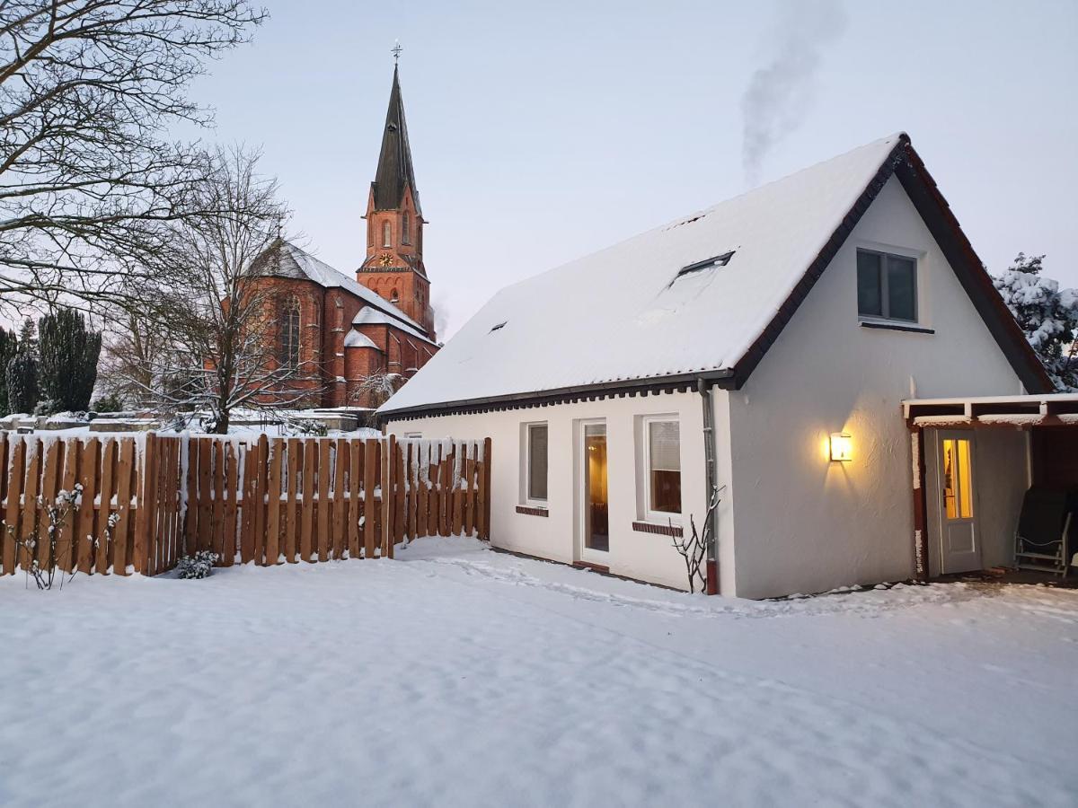 Ferienhaus An Der Nordsee - Familienfreundlich, Gut Ausgestattet & Viel Platz Бутьядинген Экстерьер фото